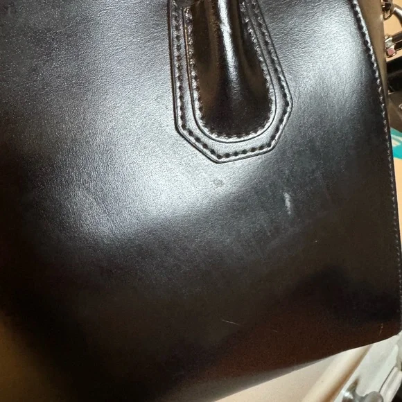 Givenchy Black Leather Antigona medium - Picture 5 of 7